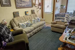 515 Main St, Kirkland, IL 60146 - Photo 6