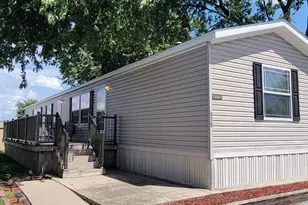 1712 Dixie Hwy, Crete, IL 60417 - Photo 2