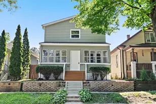 716 Wilcox St, Joliet, IL 60435 - Photo 1