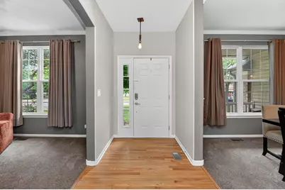 1597 W Hartsburg Lane, North Aurora, IL 60542 - Photo 2