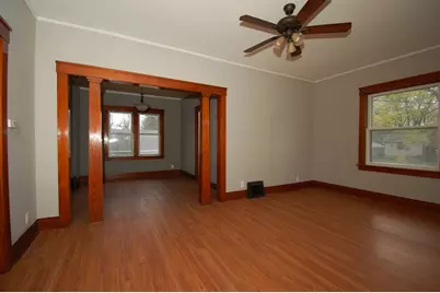 653 Jay Street, Elgin, IL 60120 - Photo 2