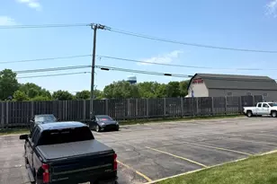 2500 Mark Thomas Ln, Hanover Park, IL 60133 - Photo 2