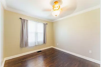 7805 Suburban Lane, Bridgeview, IL 60455 - Photo 6