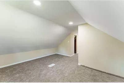 7805 Suburban Lane, Bridgeview, IL 60455 - Photo 14