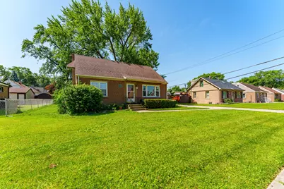 7805 Suburban Lane, Bridgeview, IL 60455 - Photo 24