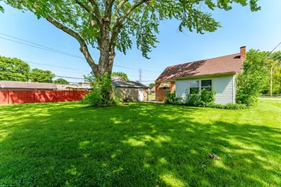 7805 Suburban Lane, Bridgeview, IL 60455 - Photo 22