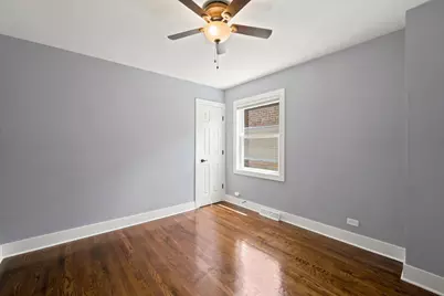 555 E 105th Street, Chicago, IL 60628 - Photo 18
