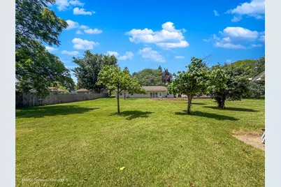 7S175 N Eola Road, Aurora, IL 60502 - Photo 16
