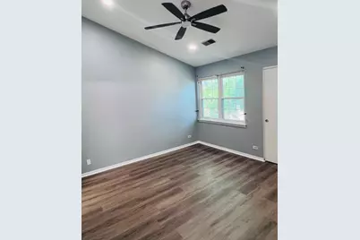 1037 Rockport Drive, Carol Stream, IL 60188 - Photo 12