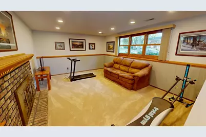 1201 S 10th Street, Saint Charles, IL 60174 - Photo 22