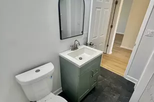 8312 S Phillips Ave, Chicago, IL 60617 - Photo 12