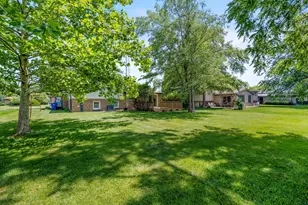 440 Manor Dr, Peotone, IL 60468 - Photo 24