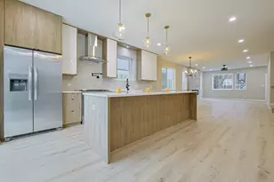 308 N Lockwood Ave, Chicago, IL 60644 - Photo 6