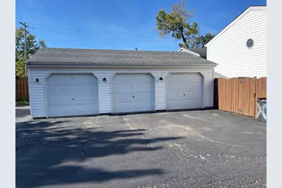 352 College Street, Crystal Lake, IL 60014 - Photo 20
