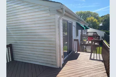 352 College Street, Crystal Lake, IL 60014 - Photo 2