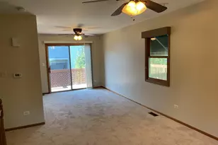 352 College St, Crystal Lake, IL 60014 - Photo 6