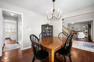 1803 Chestnut Hill Rd, Plainfield, IL 60586 - Photo 6