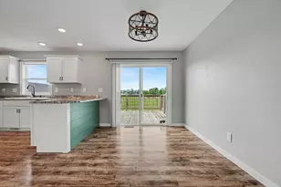 450 John St, Paxton, IL 60957 - Photo 12