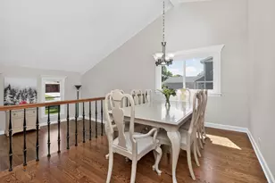 1110 Valley View Dr, Downers Grove, IL 60516 - Photo 6