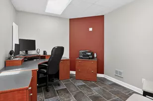 1110 Valley View Dr, Downers Grove, IL 60516 - Photo 24