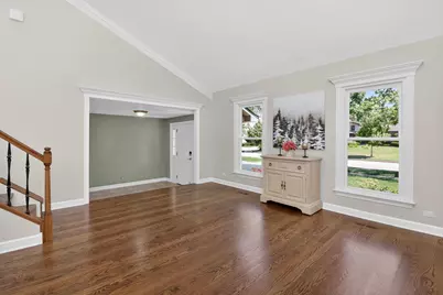 1110 Valley View Drive, Downers Grove, IL 60516 - Photo 4