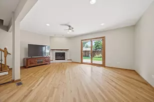 2550 W 112th St, Chicago, IL 60655 - Photo 14