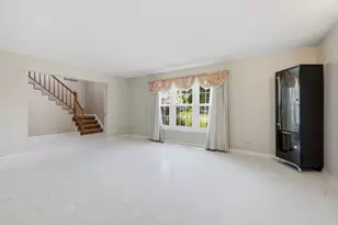 399 Stonewood Cir, Carol Stream, IL 60188 - Photo 14