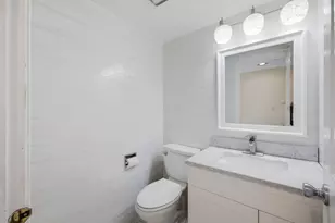 399 Stonewood Cir, Carol Stream, IL 60188 - Photo 16
