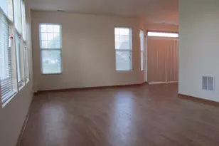 6513 Marble Ln, Carpentersville, IL 60110 - Photo 2