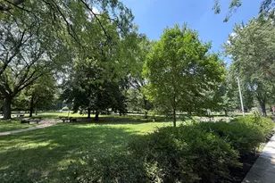 5869 N Glenwood Ave, Chicago, IL 60660 - Photo 20
