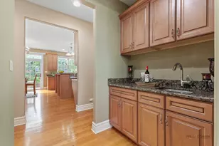 312 Camargo Ct, Vernon Hills, IL 60061 - Photo 12