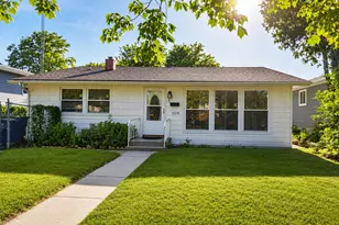 2210 Hermon Ave, Zion, IL 60099 - Photo 1