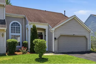 15 W Country Walk Drive W, Round Lake Beach, IL 60073 - Photo 1