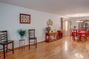 1960 185th St, Lansing, IL 60438 - Photo 6