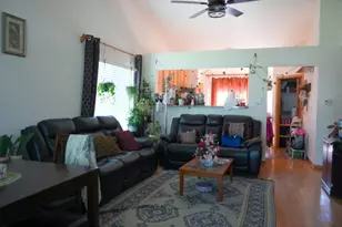 127 W Amberley Dr, Round Lake, IL 60073 - Photo 6