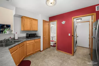 275 Capitol Drive #B, Sugar Grove, IL 60554 - Photo 8