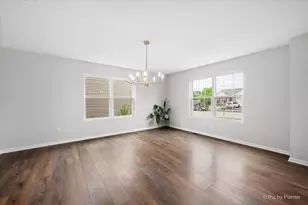 288 N Charles St, Cortland, IL 60112 - Photo 6
