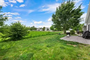 288 N Charles St, Cortland, IL 60112 - Photo 38