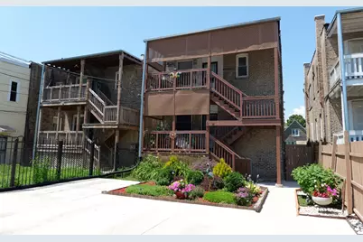 739 N Trumbull Avenue, Chicago, IL 60624 - Photo 8