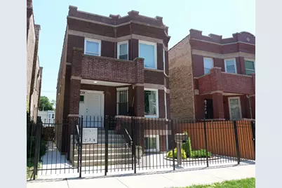 739 N Trumbull Avenue, Chicago, IL 60624 - Photo 2