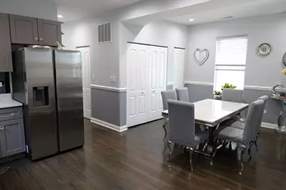 739 N Trumbull Avenue, Chicago, IL 60624 - Photo 24