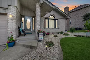 17543 Dolorosa Dr, Orland Park, IL 60467 - Photo 4