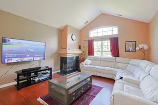 169 Concord Ln, Carol Stream, IL 60188 - Photo 6