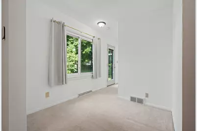 718 Dover Place, Champaign, IL 61820 - Photo 22