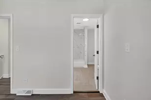 543 N Leclaire Ave, Chicago, IL 60644 - Photo 34