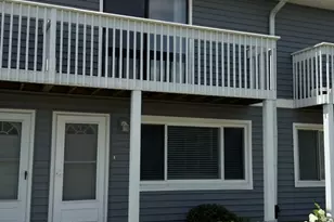 17335 W Maple Ln, Gurnee, IL 60031 - Photo 1
