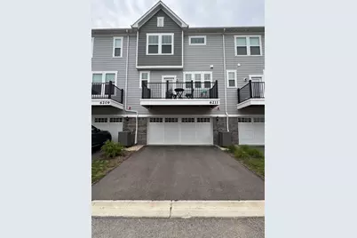 6211 Sandbelt Drive, Lisle, IL 60532 - Photo 2