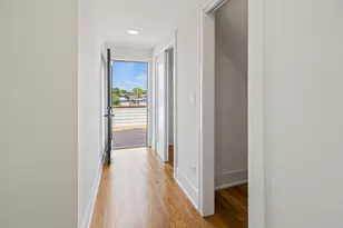 3414 N Hamilton Ave, Chicago, IL 60618 - Photo 32