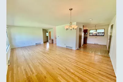 4707 Fairview Avenue, Downers Grove, IL 60515 - Photo 4
