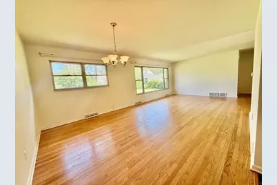 4707 Fairview Avenue, Downers Grove, IL 60515 - Photo 8